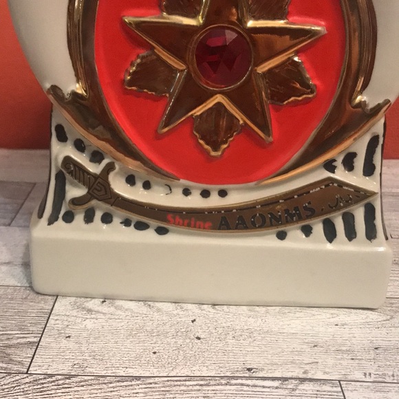 FREEMASONS DECANTER SHRINE AAONMS OLD MR BOSTON KENTUCKY BOURBON 1976 - Picture 4 of 5